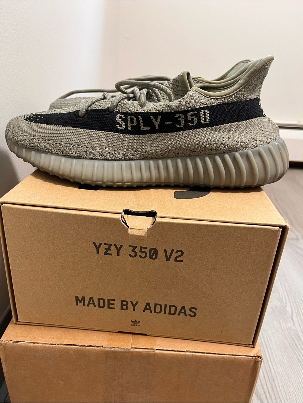 Adidas Yeezy Boost 350 V2 “Granite” - Picture 5 of 7